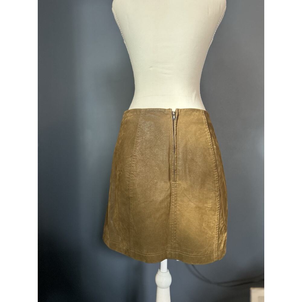 Free People Faux Suede High Rise Skirt. Boho, Neutral, Hippie. Size 8 - Picture 3 of 8